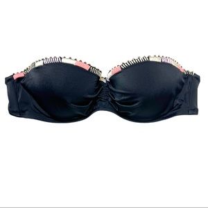 EUC Victoria Secret strapless bikini top